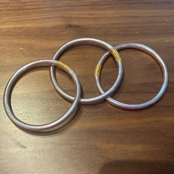 BuDhaGirl Bangles | Set of THREE | Light Pink Champagne - Picture 3 of 4